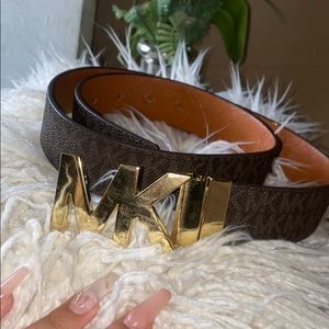 Micheal Kors Belt with MK logo Leather Belt